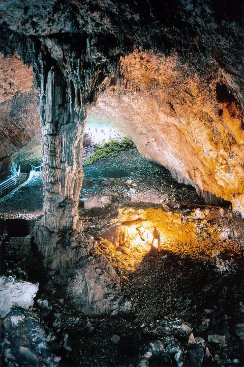 MÄRCHENHAFTE VILENICA-HÖHLE